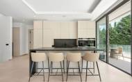 Resale - Villa -
Nueva Andalucía - Costa del Sol