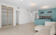 Revente - Apartment -
Marbella - Nueva Andalucia