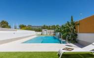 Obra nueva - Bungalow -
Dolores - Sector 3