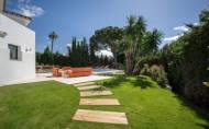 Revente - Villa -
Nueva Andalucía - Costa del Sol