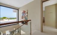 Resale - Villa -
Nueva Andalucía - Costa del Sol