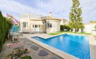 Reventa - Villa -
Orihuela Costa - Playa Flamenca