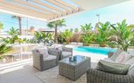 Reventa - Villa -
Orihuela Costa - Costa Blanca