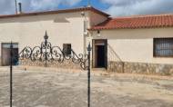 Herverkoop - Country House -
Hondón de las Nieves - Inland