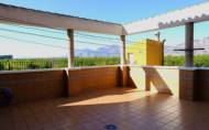 Herverkoop - Finca -
Orihuela - Inland