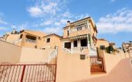 Resale - Villa -
Villamartin - Costa Blanca