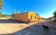 Reventa - Country House -
Yecla - Inland