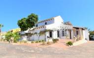 Resale - Villa -
Orihuela Costa - Villamartín