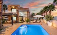 Herverkoop - Villa -
Cabo Roig - Costa Blanca