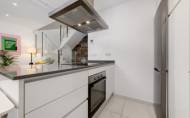 Herverkoop - Town House -
Villamartin - Costa Blanca