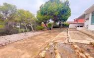 Resale - Villa -
Torrevieja - Los Balcones