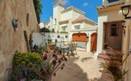 Reventa - Villa -
Villamartin - Costa Blanca