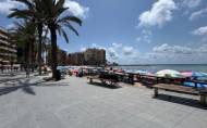 Herverkoop - Apartamento -
Torrevieja - Playa del Cura