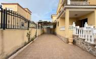 Herverkoop - Villa -
Orihuela Costa - Lomas De Don Juan