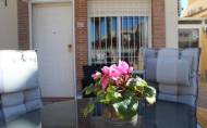 Reventa - Villa -
Villamartín - PAU 8