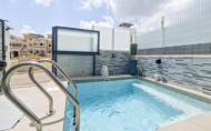 Resale - Villa -
Villamartin - Costa Blanca
