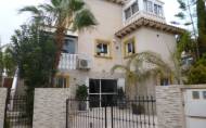 Herverkoop - Villa -
Playa Flamenca - Costa Blanca