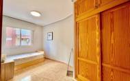Herverkoop - Apartamento -
Torrevieja - Playa del Cura