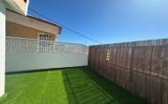 Herverkoop - Town House -
Torrevieja - Cabo Cervera