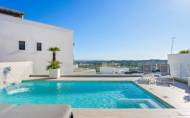 Resale - Villa -
San Miguel de Salinas - Inland