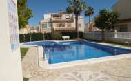Herverkoop - Town House -
Playa Flamenca - Costa Blanca