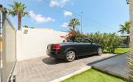Reventa - Villa -
Orihuela Costa - Costa Blanca