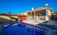 Resale - Villa -
Torrevieja - El Chaparral