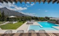 Revente - Villa -
Marbella - Nueva Andalucía