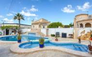 Reventa - Villa -
Ciudad Quesada - Costa Blanca