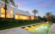 New Build - Villa -
Casares - Pedregales