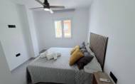 Revente - Apartment -
Torrevieja - La Mata