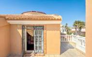 Reventa - Villa -
Torrevieja - Costa Blanca