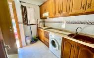 Resale - Bungalow -
Torrevieja - Torreblanca