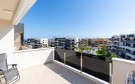 Reventa - Ático -
Orihuela Costa - Playa Flamenca