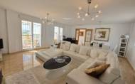 Revente - Villa -
Pinoso - Inland