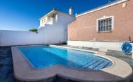 Revente - Detached Villa -
Torrevieja - Urbanización San Luis