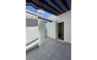 Resale - Apartamento -
Torrevieja - Centro