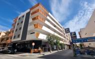Herverkoop - Apartamento -
Torrevieja - Playa del Cura