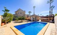 Revente - Villa -
Ciudad Quesada - Doña Pepa