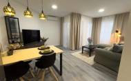 Herverkoop - Apartamento -
Torrevieja - Centro