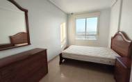 Herverkoop - Apartamento -
Torrevieja - Centro