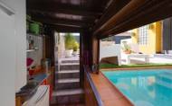 Resale - Villa -
Los Montesinos - La Herrada