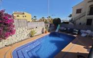 Herverkoop - Villa -
Algorfa - Inland
