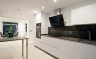 Herverkoop - Town House -
Marbella - Las Brisas