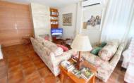 Resale - Villa -
Los Alcazares