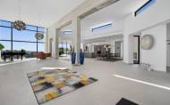 Reventa - Villa -
El Paraíso, Estepona - Costa del Sol