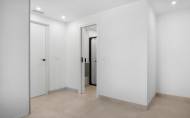Revente - Apartment -
Marbella - Nueva Andalucia
