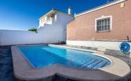 Herverkoop - Villa -
Torrevieja - Costa Blanca