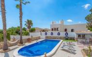 Resale - Villa -
Pinar de Campoverde - Costa Blanca