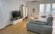 Revente - Apartamento -
Torrevieja - Centro